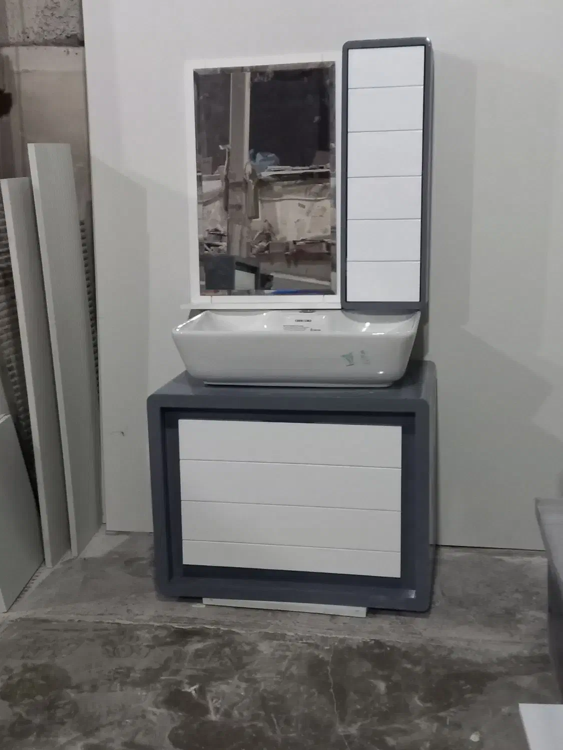 تولید وپخش انواع کابینت روشویی pvc در ابعاد مختلف|لوازم سرویس بهداشتی|پاکدشت, خاتون آباد|دیوار