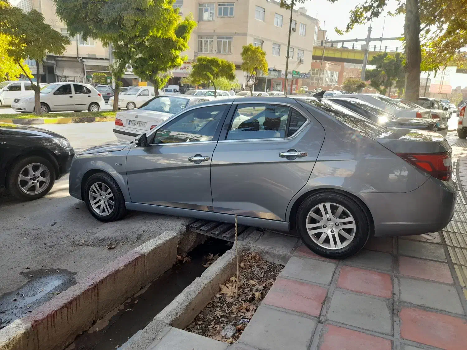 دنا پلاس مدل ۹۷فول|خودرو سواری و وانت|سنندج, |دیوار