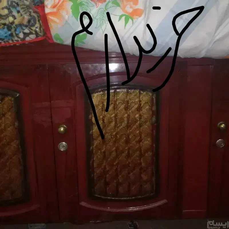 گنجه قدیمی|مبلمان خانگی و میز عسلی|ایلام, |دیوار