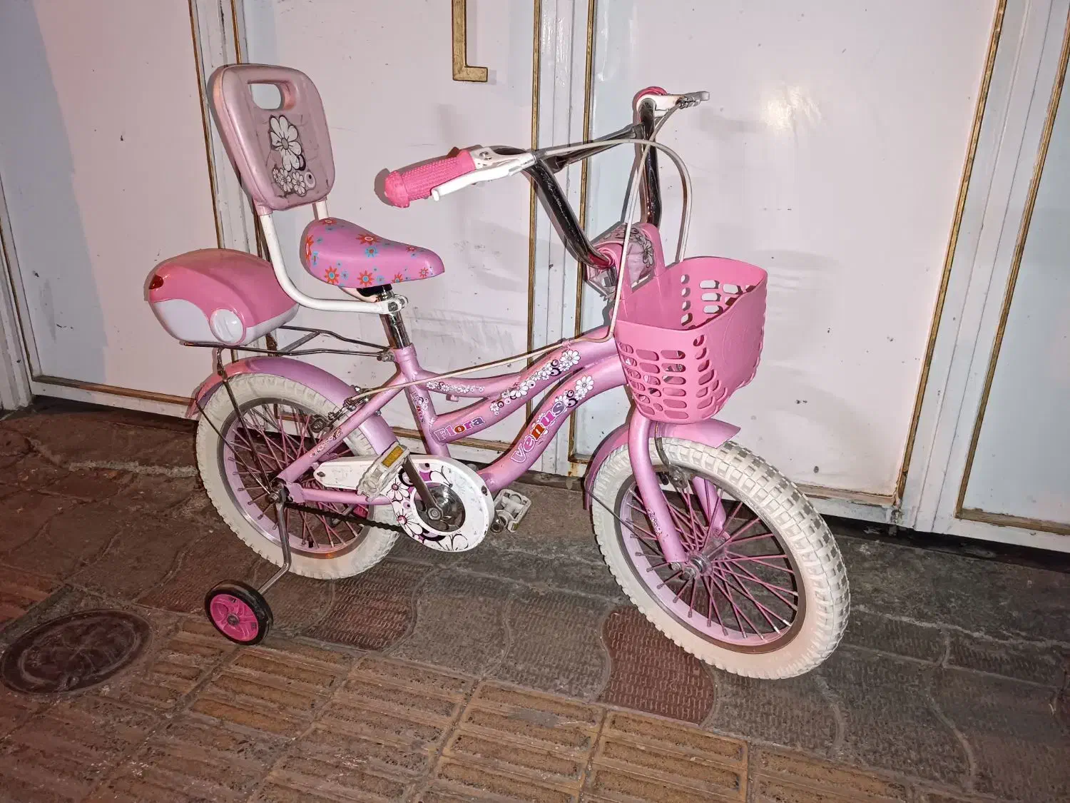 دوچرخه سایز 16 تایوانی بسیار تمیز|دوچرخه، اسکیت، اسکوتر|تهران, شهرک فردوس (حسینی)|دیوار