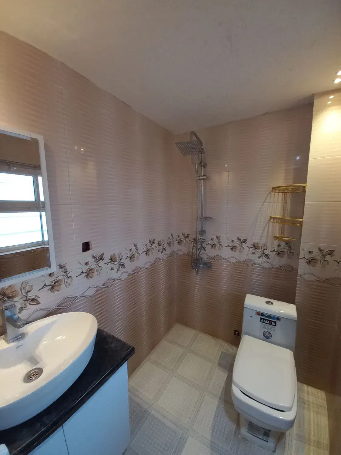 رهن ویلا دربست ۳ خوابه|اجارهٔ خانه و ویلا|کلاردشت, |دیوار