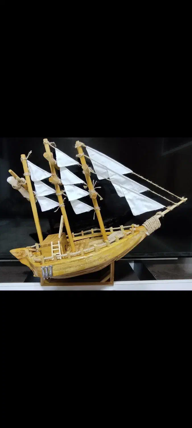 کشتی ویترینی|مجسمه، تندیس، ماکت|شهرکرد, |دیوار