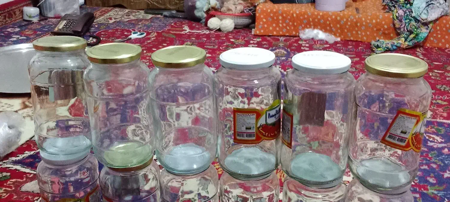 ۱۲۰عدد شیشه ربع دارم|ظروف نگهدارنده، پلاستیکی، یک‌بارمصرف|میاندوآب, |دیوار