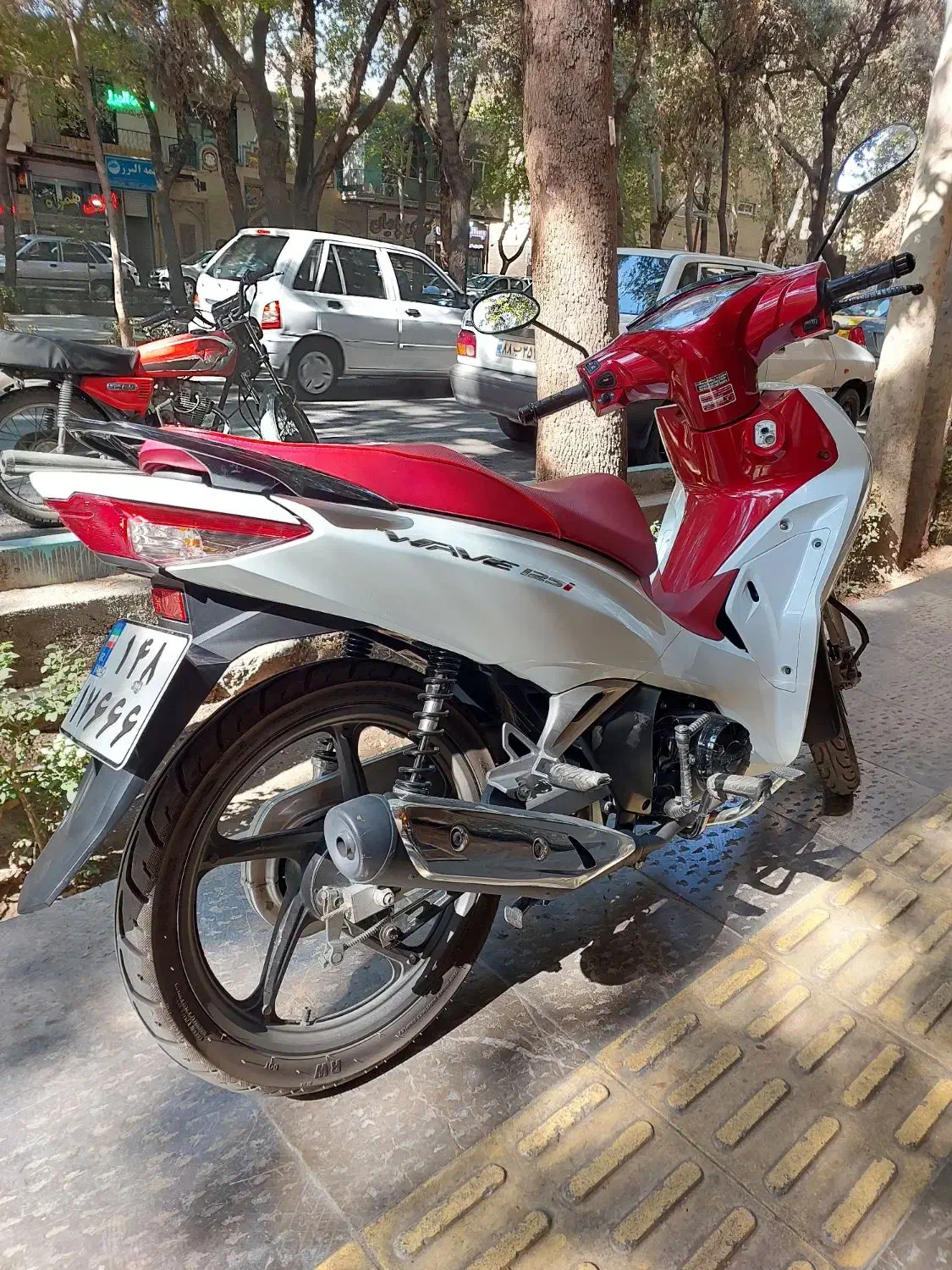 هوندا ویو ۱۲۵ لاکاغذی ۱۴۰۱|موتورسیکلت|اصفهان, ملک|دیوار