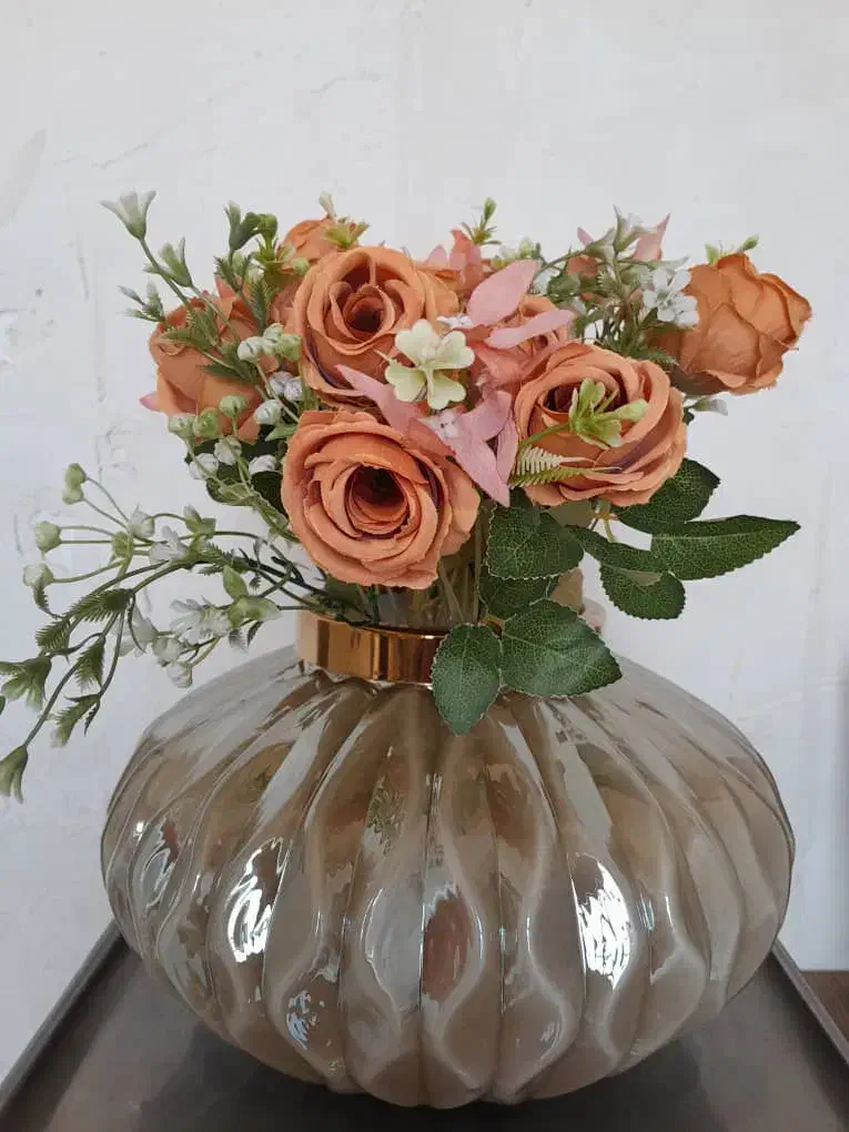 گل و گلدان مصنوعی شیک|گل مصنوعی|کرمانشاه, |دیوار