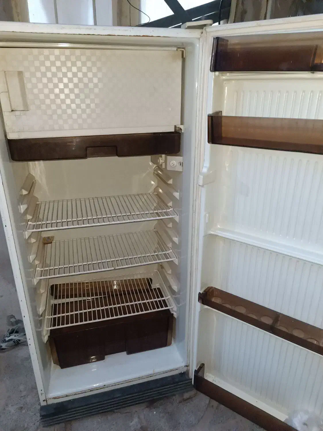 یخچال سالم|یخچال و فریزر|دلیجان, |دیوار