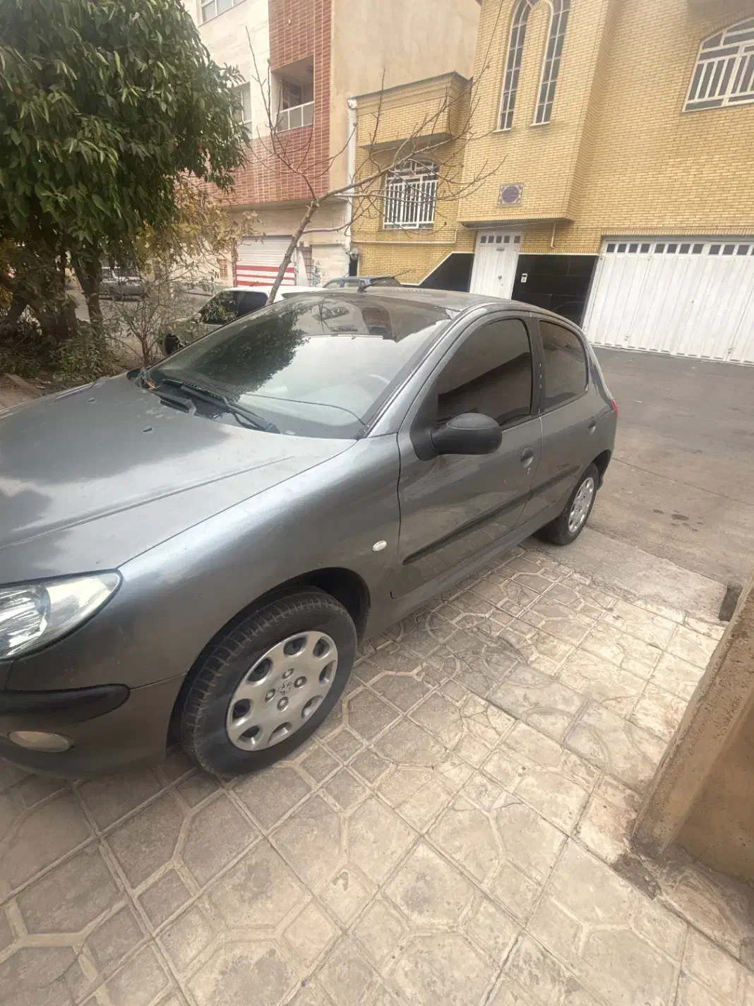 پژو ۲۰۶ مدل ۸۷|خودرو سواری و وانت|شیراز, جانبازان|دیوار