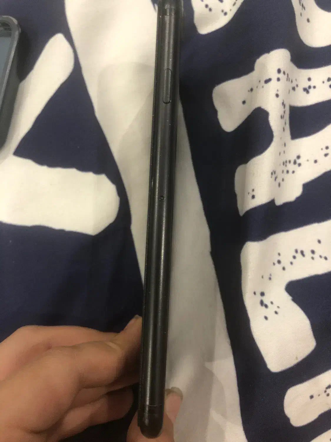 ایفون ۷ حافظه ۳۲ گیگ باتری ۱۰۰|موبایل|یزد, |دیوار