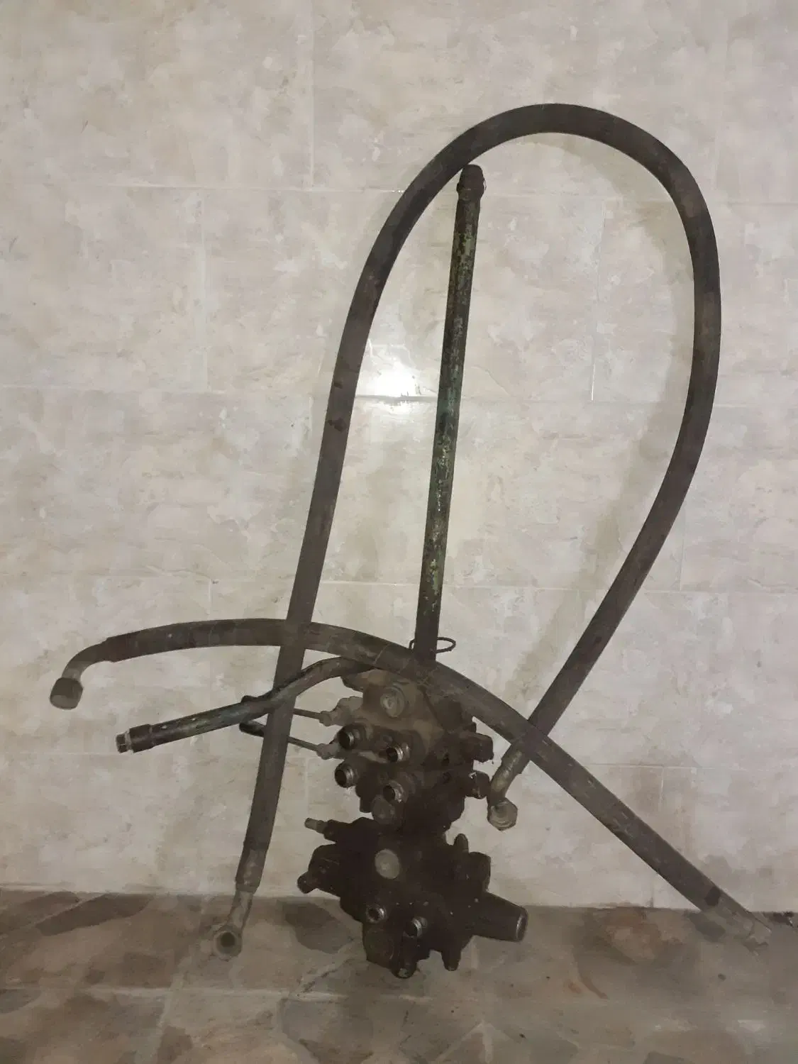 شیر و پمپ هیدرولیک|ماشینآلات صنعتی|تبریز, |دیوار