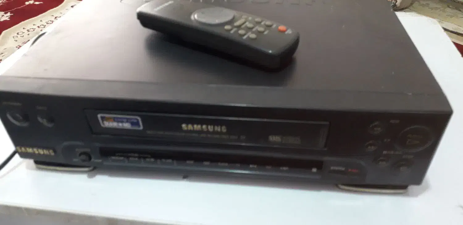 دستگاه ویدیو و سی دی|پخشکننده DVD و ویدیو|هرسین, |دیوار