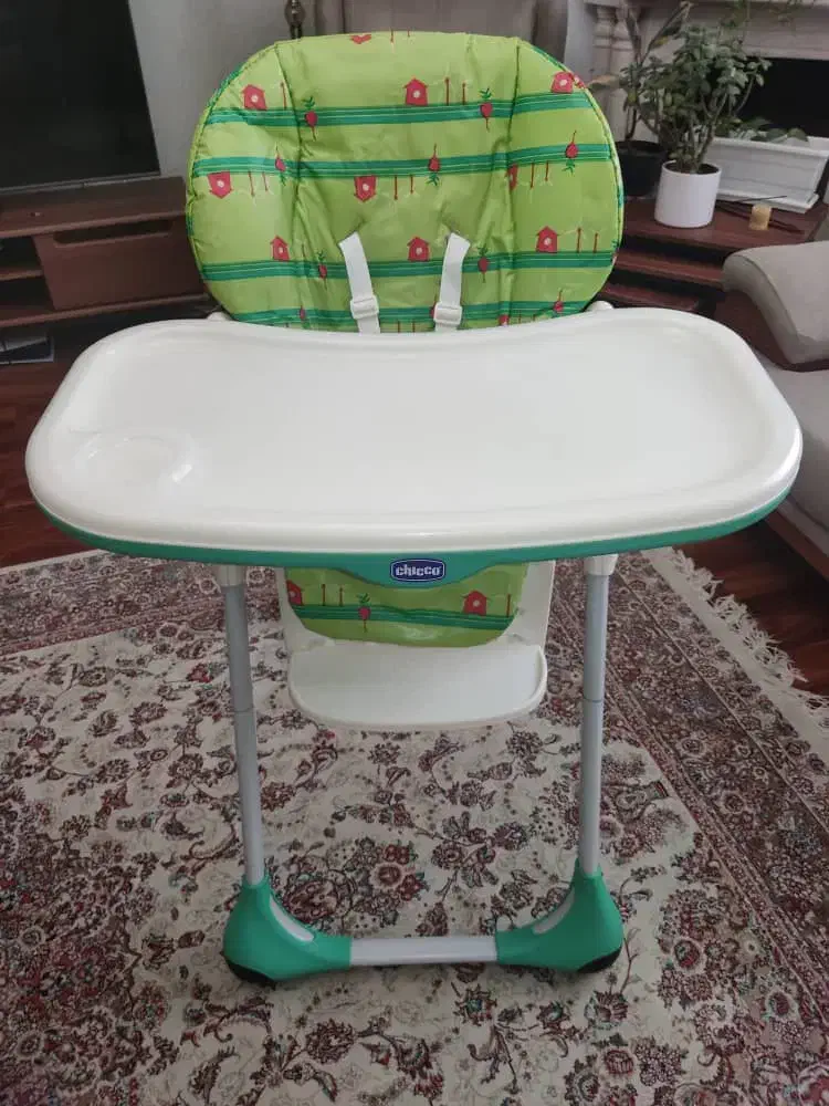 صندلی غذای کودک چیکو|تخت و صندلی بچه|رشت, کاکتوس|دیوار