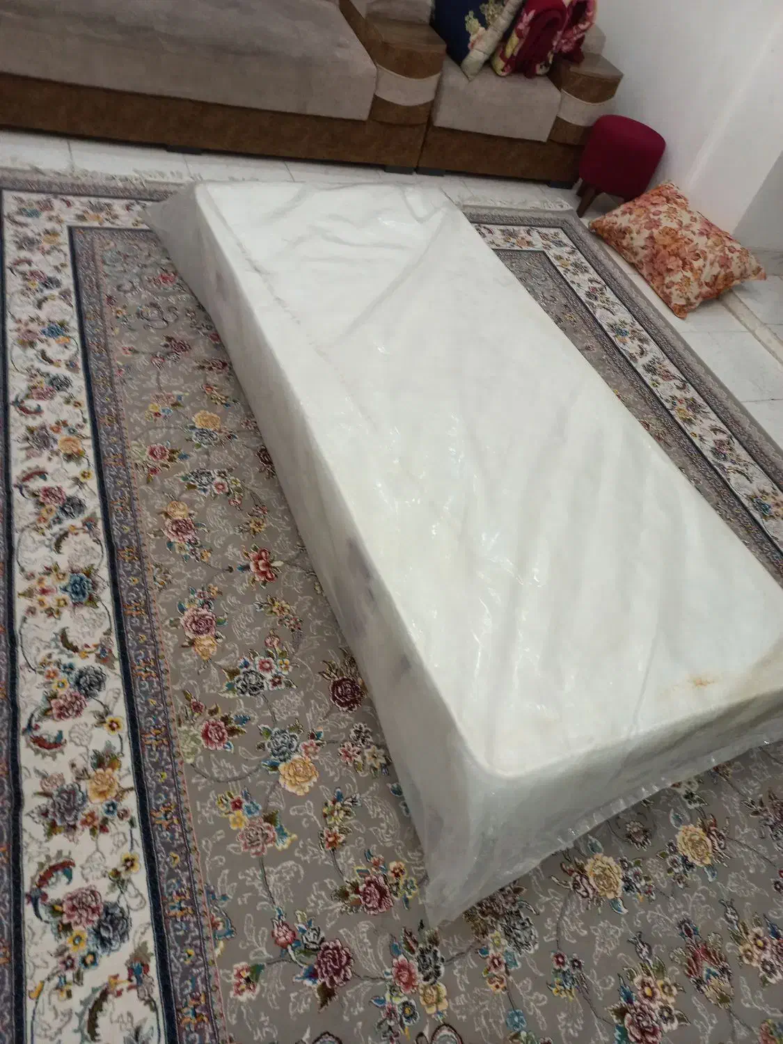 تشک تک نفره|رختخواب، بالش، پتو|پرند, فاز ۶|دیوار