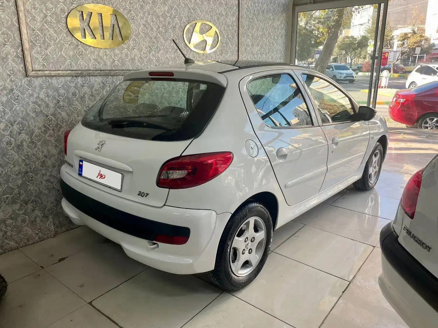 ۲۰۷ پانوراما مدل ۱۴۰۲|خودرو سواری و وانت|مشهد, فارغ التحصیلان|دیوار