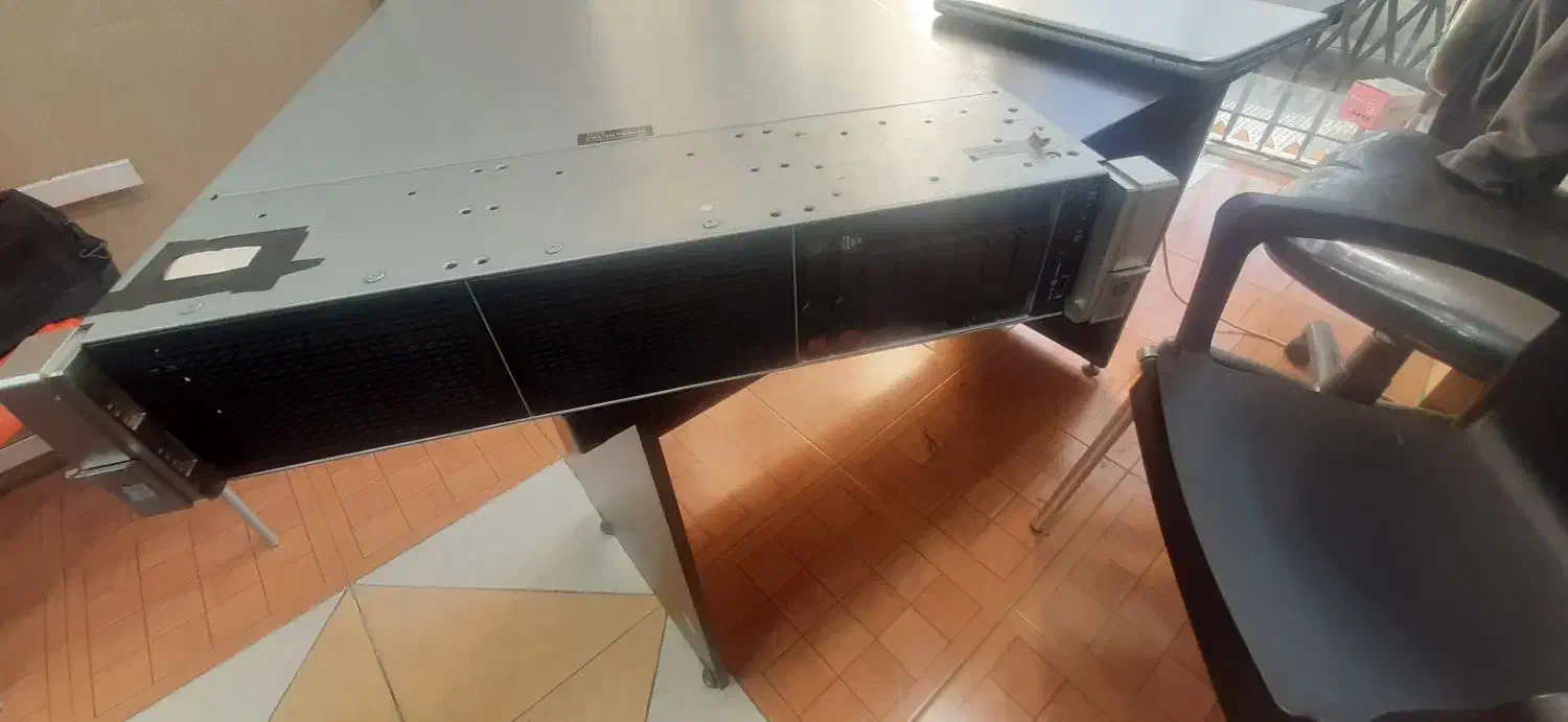 سرور hp dl380 g9|مودم و تجهیزات شبکه|قم, زنبیل آباد|دیوار