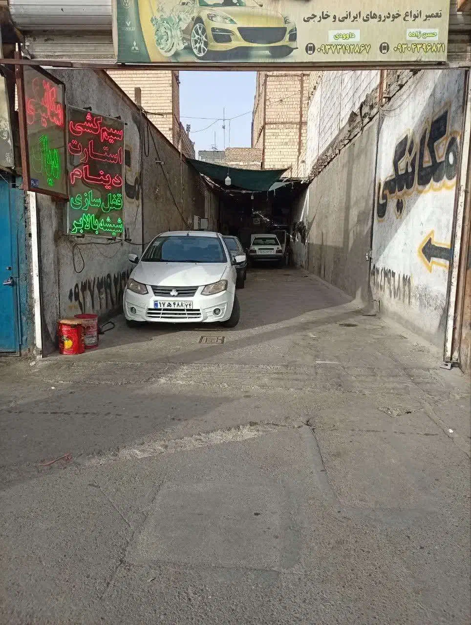 مغازه جهت خدمات خودرویی نیازبه سیم کش و قفل ساز|اجارهٔ مغازه و غرفه|مشهد, توس (بلوار توس)|دیوار