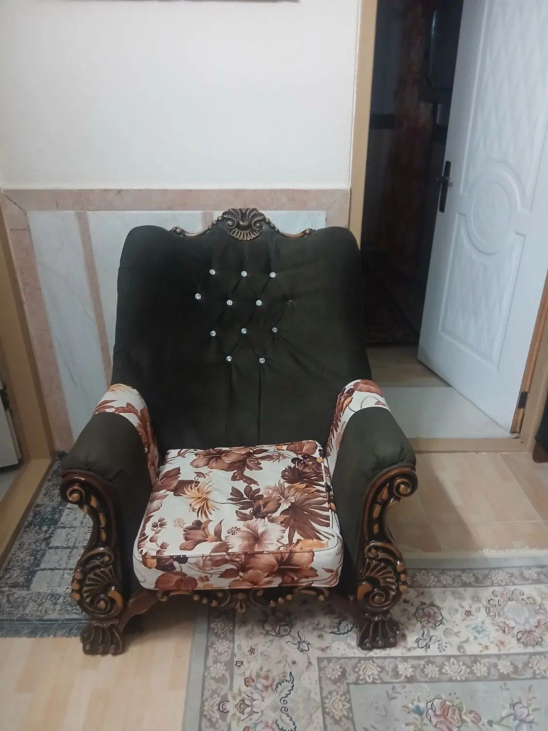 مبل|مبلمان خانگی و میز عسلی|گرمسار, |دیوار