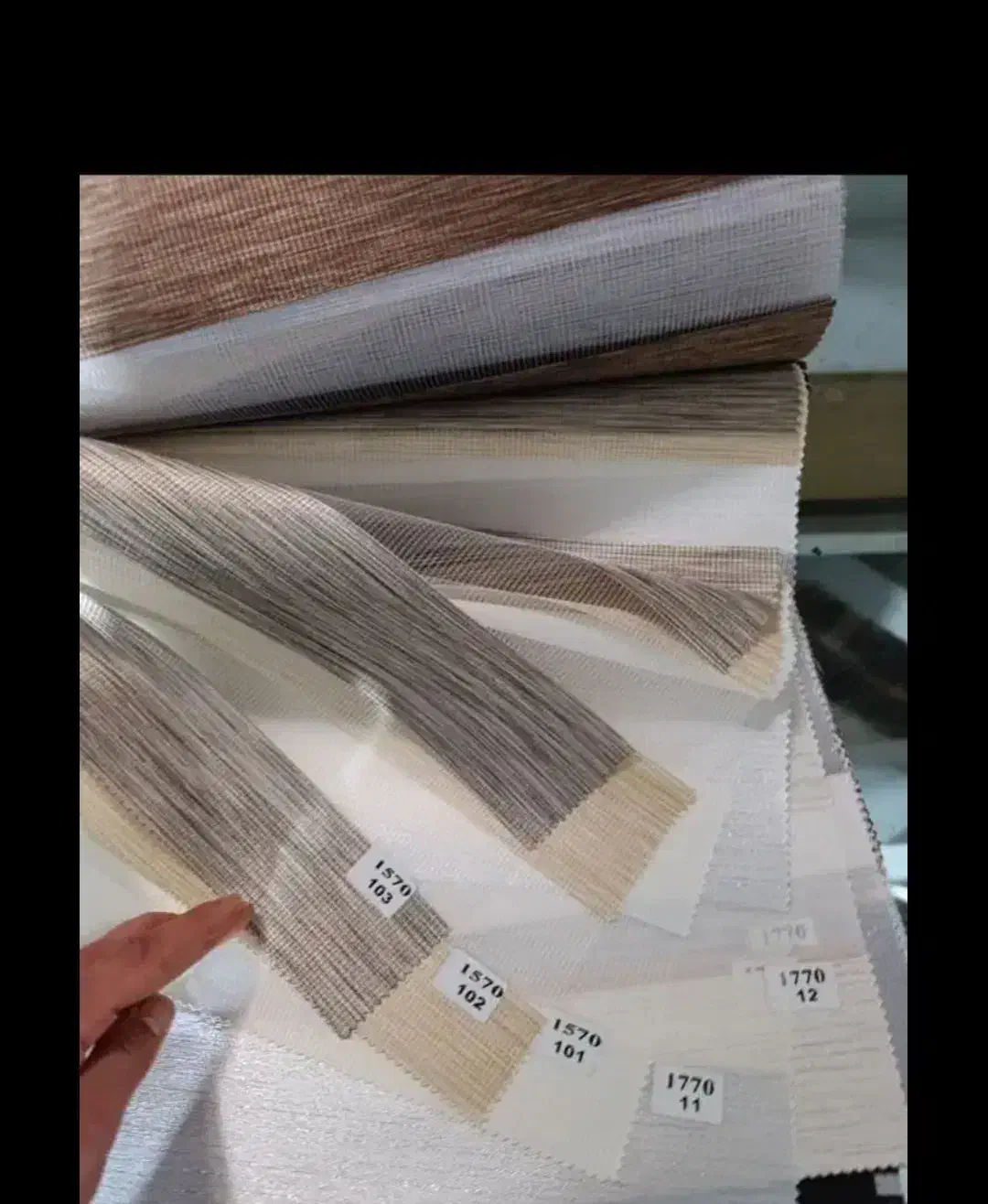 خدمات فروش و اجرای پرده زبرا سیار و حضوری|پرده، رانر، رومیزی|ارومیه, |دیوار