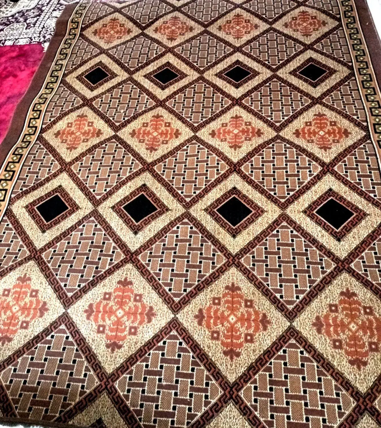 گلیم فرش ۹ متری|گلیم، جاجیم، گبه|همدان, |دیوار