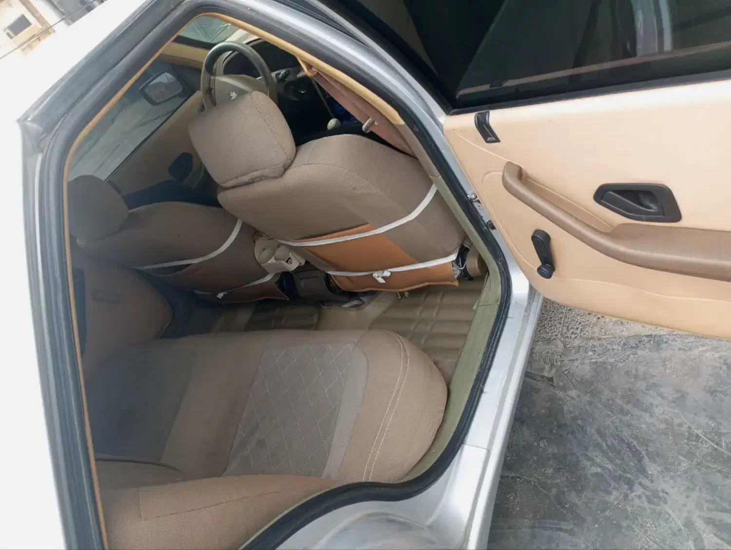 پژو۴۰۵|خودرو سواری و وانت|شهرکرد, |دیوار