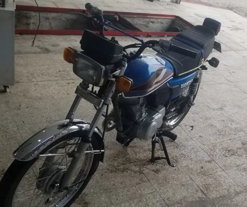 هندا ۱۲۵ مدل ۸۹ مدارک فول تکمیل|موتورسیکلت|رشت, حومه رشت|دیوار