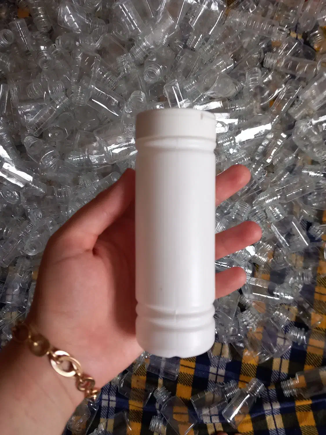 ظرف پلاستیکی|ظروف نگهدارنده، پلاستیکی، یک‌بارمصرف|قم, قم نو|دیوار