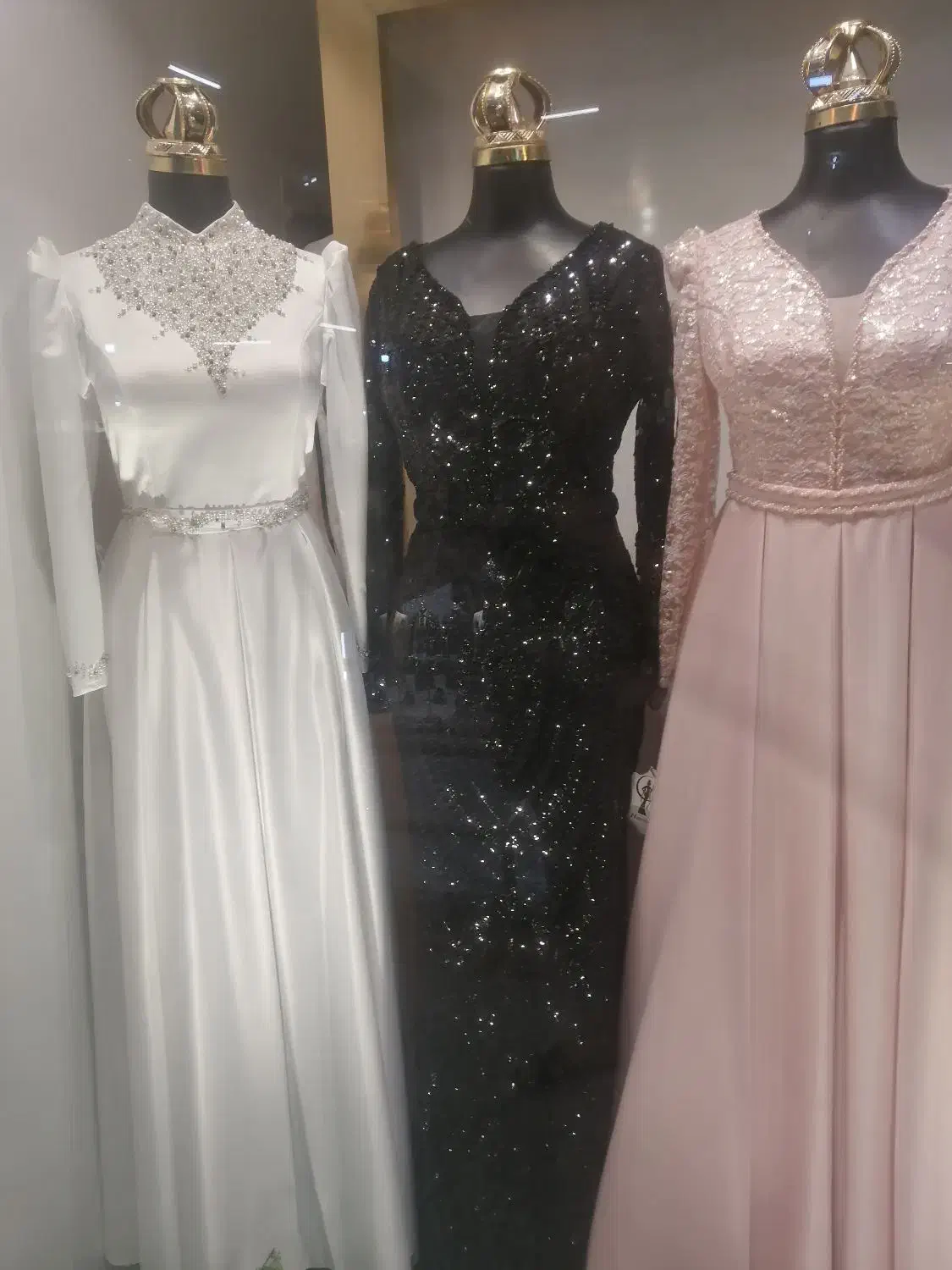 لباس مجلسی|لباس|شهرضا, |دیوار