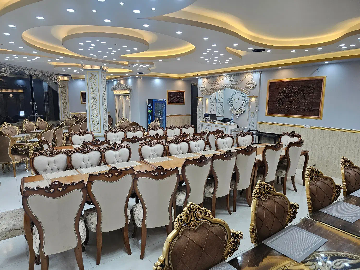 رستوران بام لند|خدمات پذیرایی، مراسم|بروجرد, |دیوار