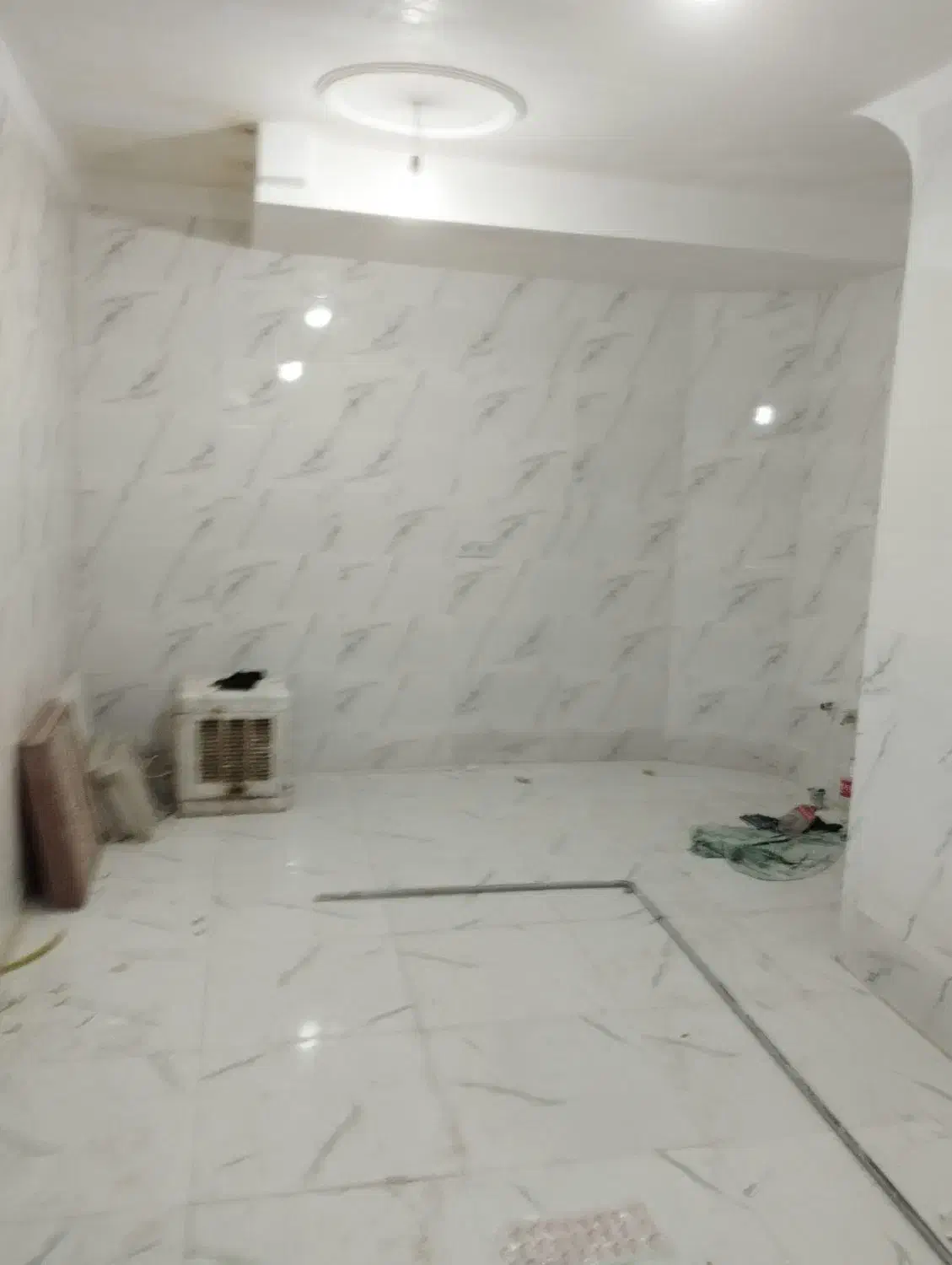 مغازه 30 متری چنگی خیابان اصلی بازسازی شده|فروش مغازه و غرفه|پاکدشت, پارچین|دیوار