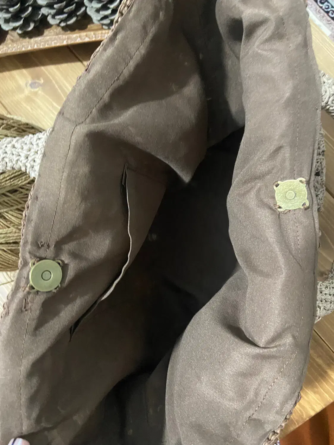 کیف موتیفی|کیف، کفش، کمربند|چالوس, |دیوار