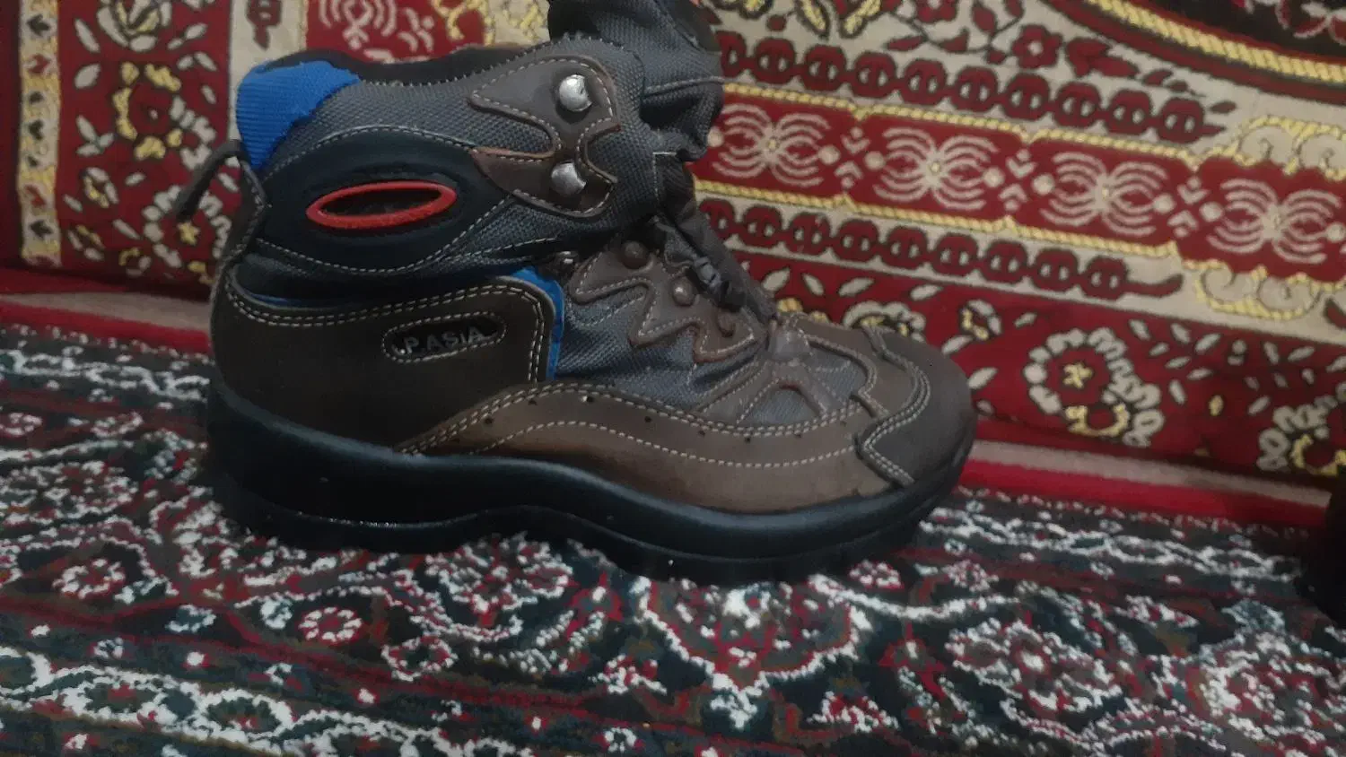 پوتین‌P.ASiA|کیف، کفش، کمربند|سقز, |دیوار