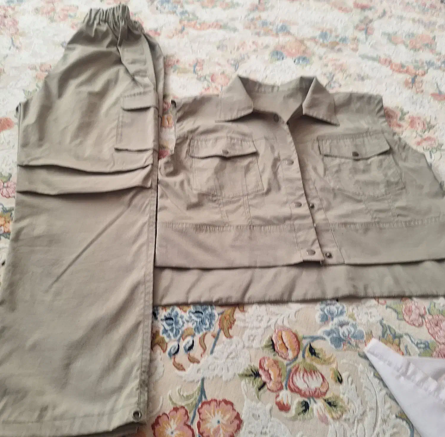 سه تیکه کاملن نو بدون استفاده|لباس|تربت‌حیدریه, ۴۵ متری|دیوار