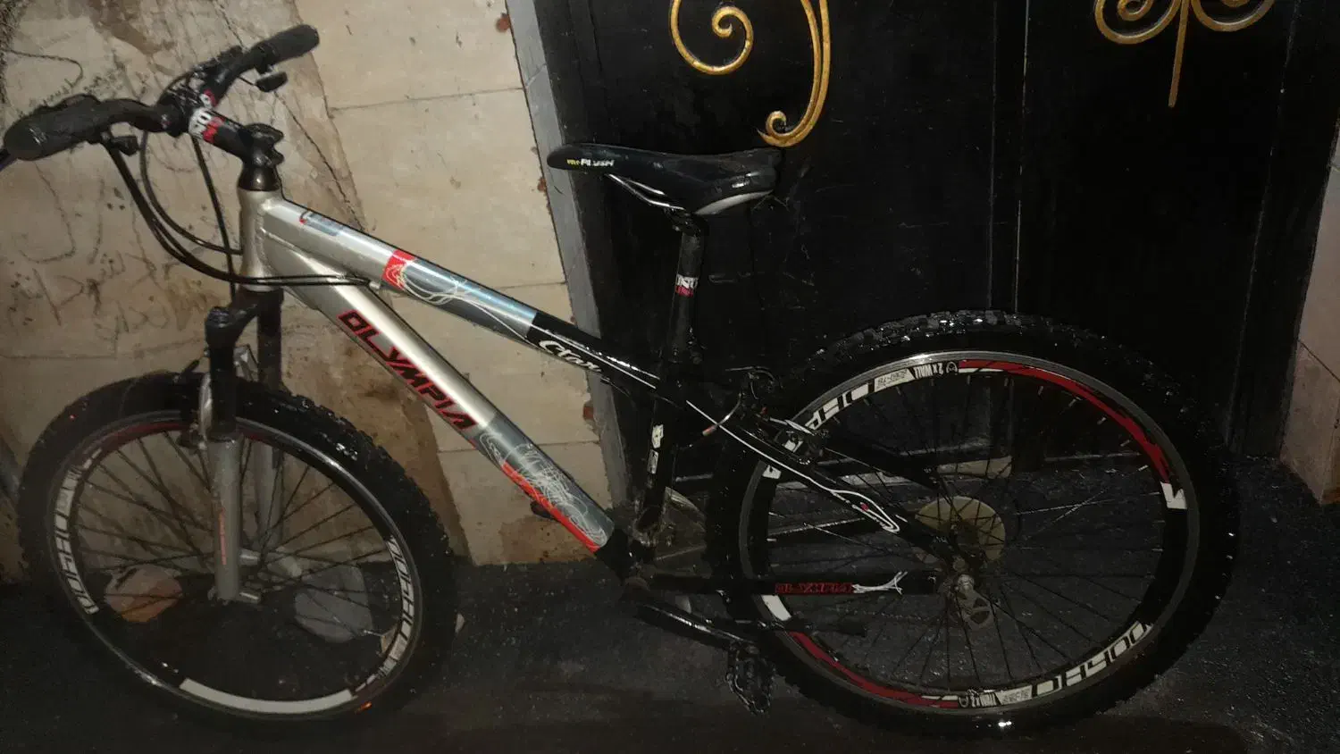 دوچرخه ۲۶ آلومینیومی|دوچرخه، اسکیت، اسکوتر|رباط‌کریم, کیکاور|دیوار