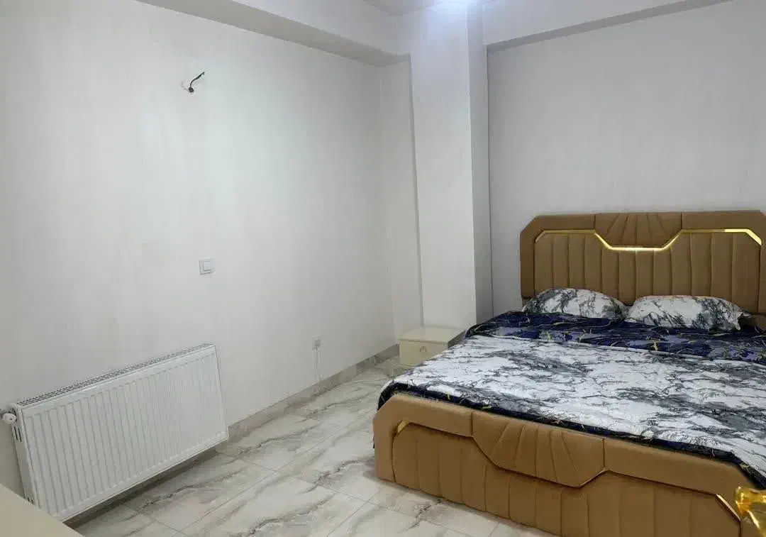 سوییت پارکینگ دار. پاسخگوی ۲۴ ساعت|اجارهٔ کوتاه‌مدت آپارتمان و سوئیت|کاشان, دروازه فین|دیوار