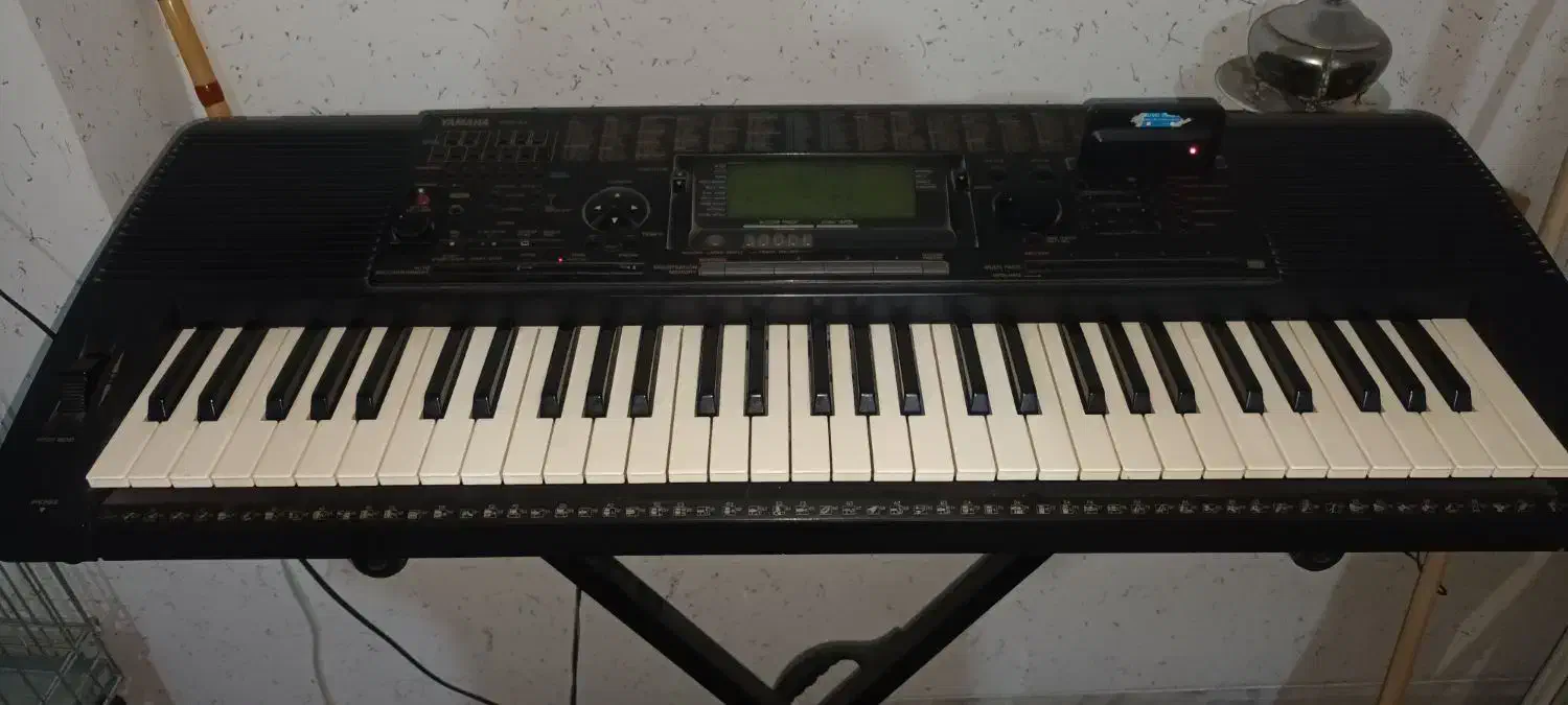 ارگ a3 با کیف و کارتون|پیانو، کیبورد، آکاردئون|فلاورجان, |دیوار