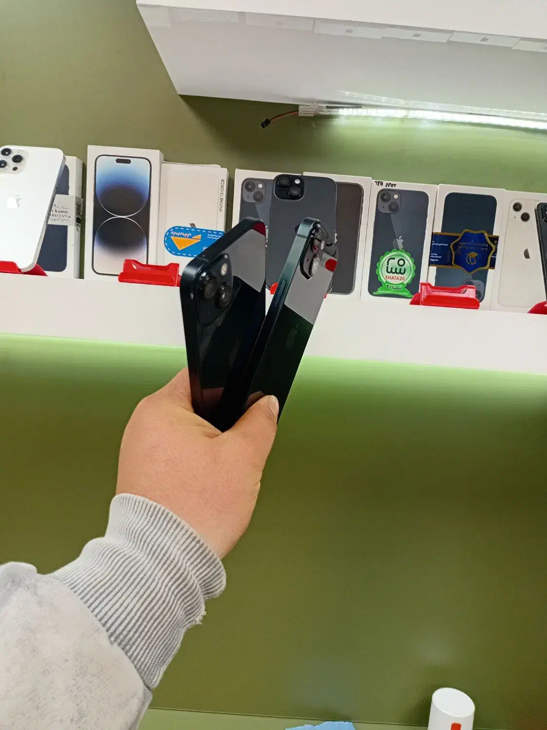 دو عدد ایفون ۱۳ نرمال zaa|موبایل|زنجان, |دیوار