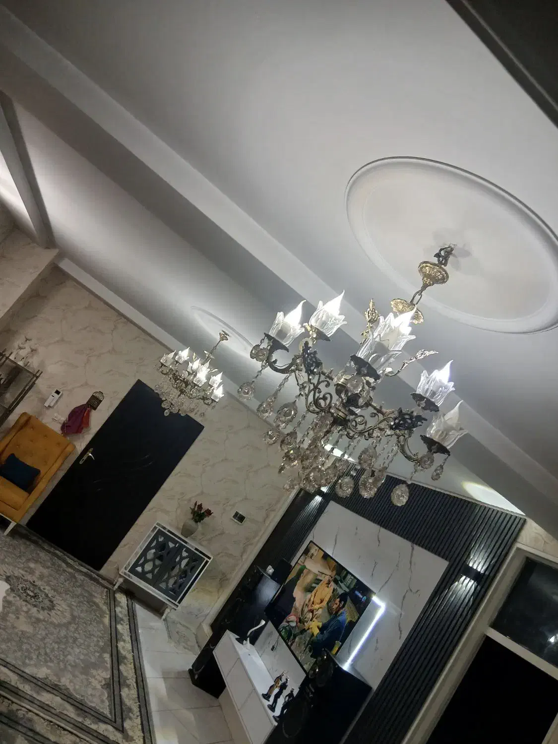 لوستر برنجی سنگین|لوستر و چراغ آویز|شاهدشهر, |دیوار