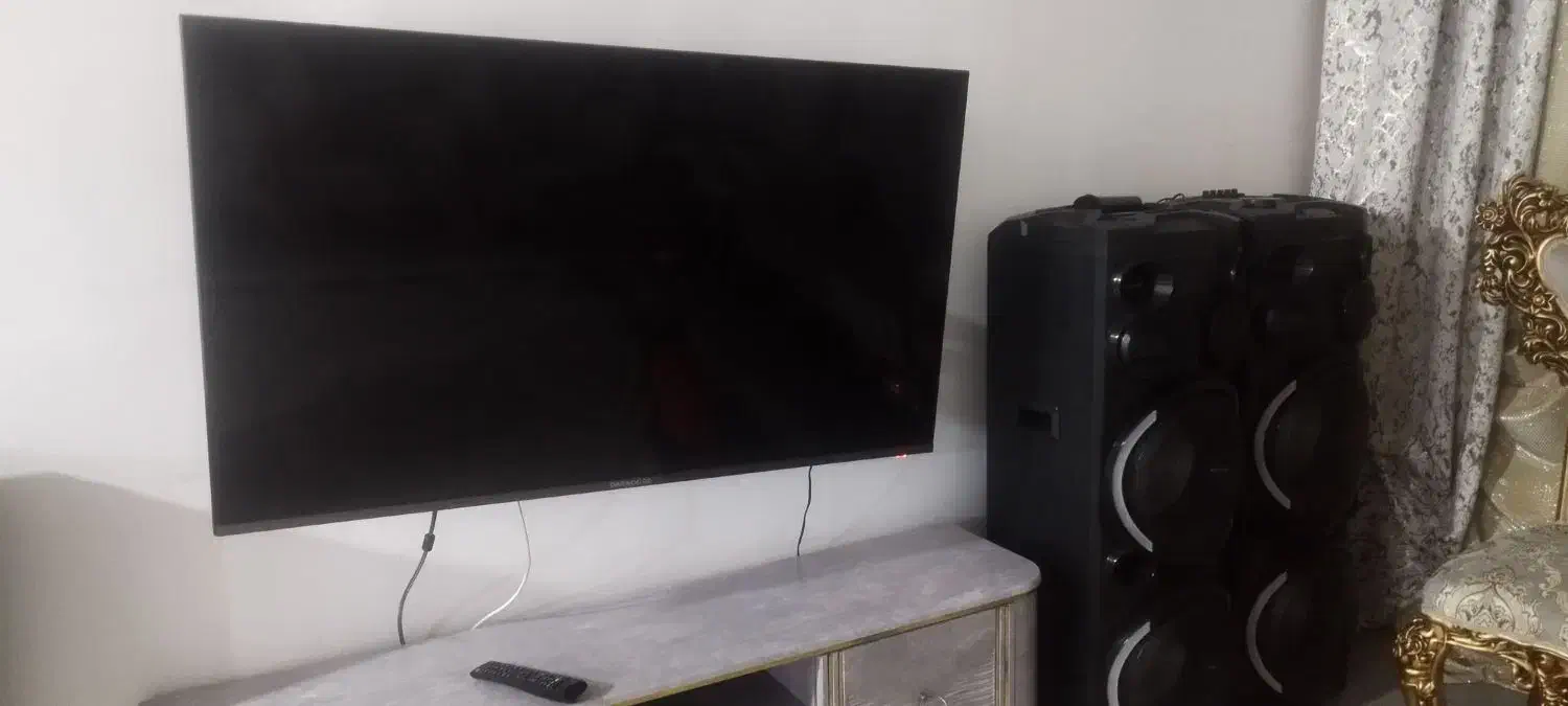 تلوزیونled اسمارت 4K|تلویزیون و پروژکتور|قرچک, شهرک الحدید|دیوار