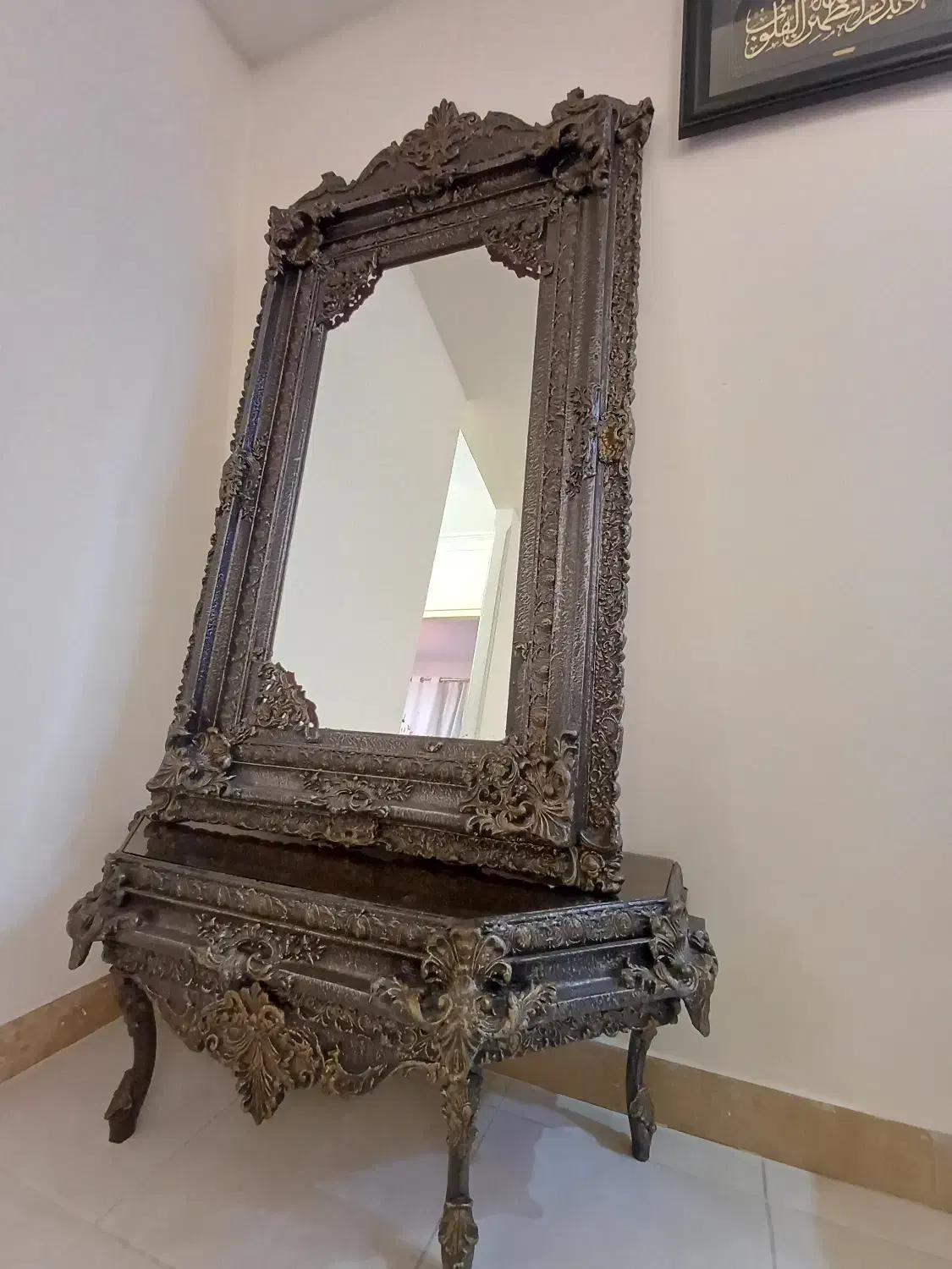 آینه و کنسول|بوفه، ویترین، کنسول|رشت, منظریه|دیوار