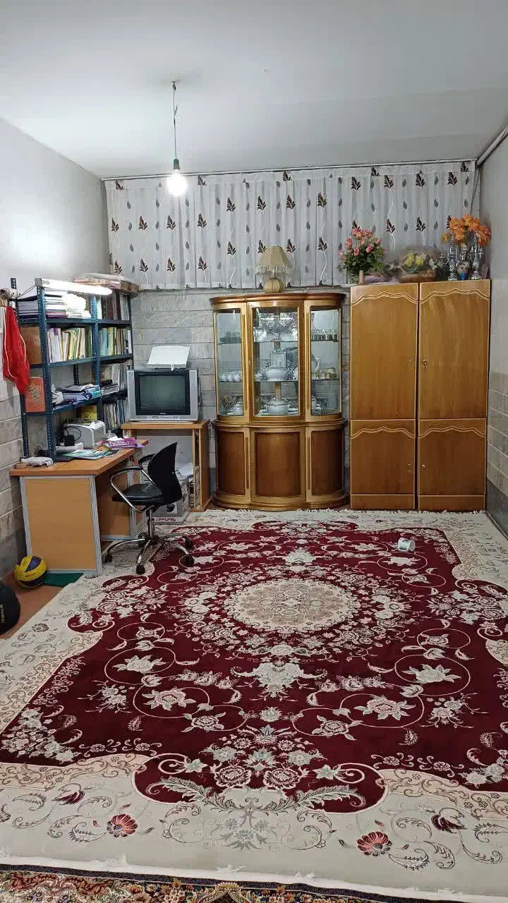 خانه ای دوطبقه دربست سمت جمهوری 12متری ولیعصر|اجارهٔ خانه و ویلا|قم, علی آباد سعدگان|دیوار