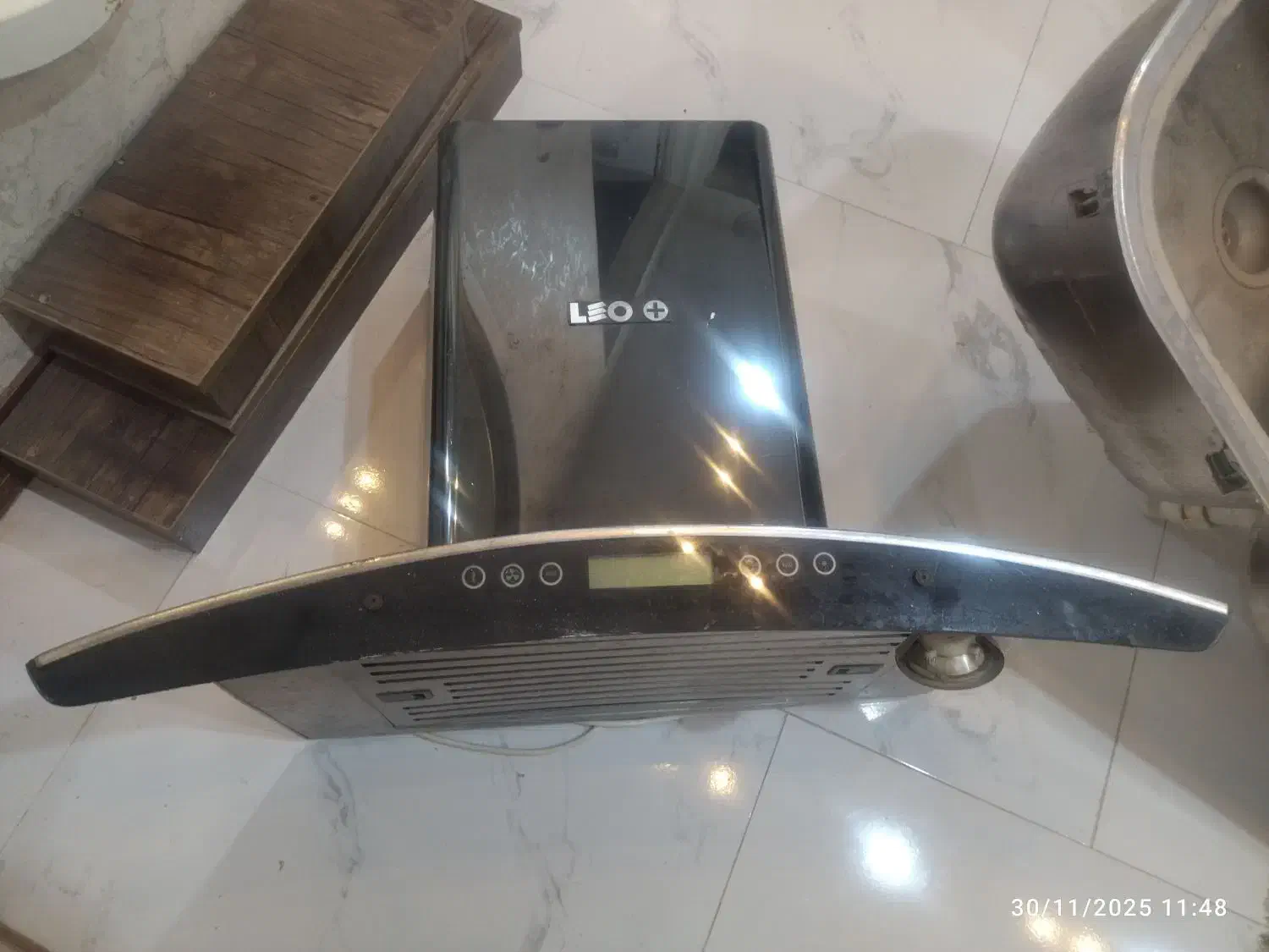 هود و پله وسینک|هود|کرمانشاه, |دیوار