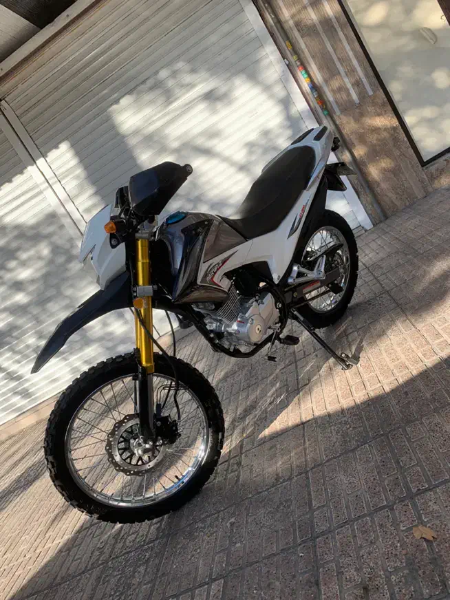 ترل پرواز۲۰۰خشک۴۰۳ / اقساطی|موتورسیکلت|تبریز, |دیوار