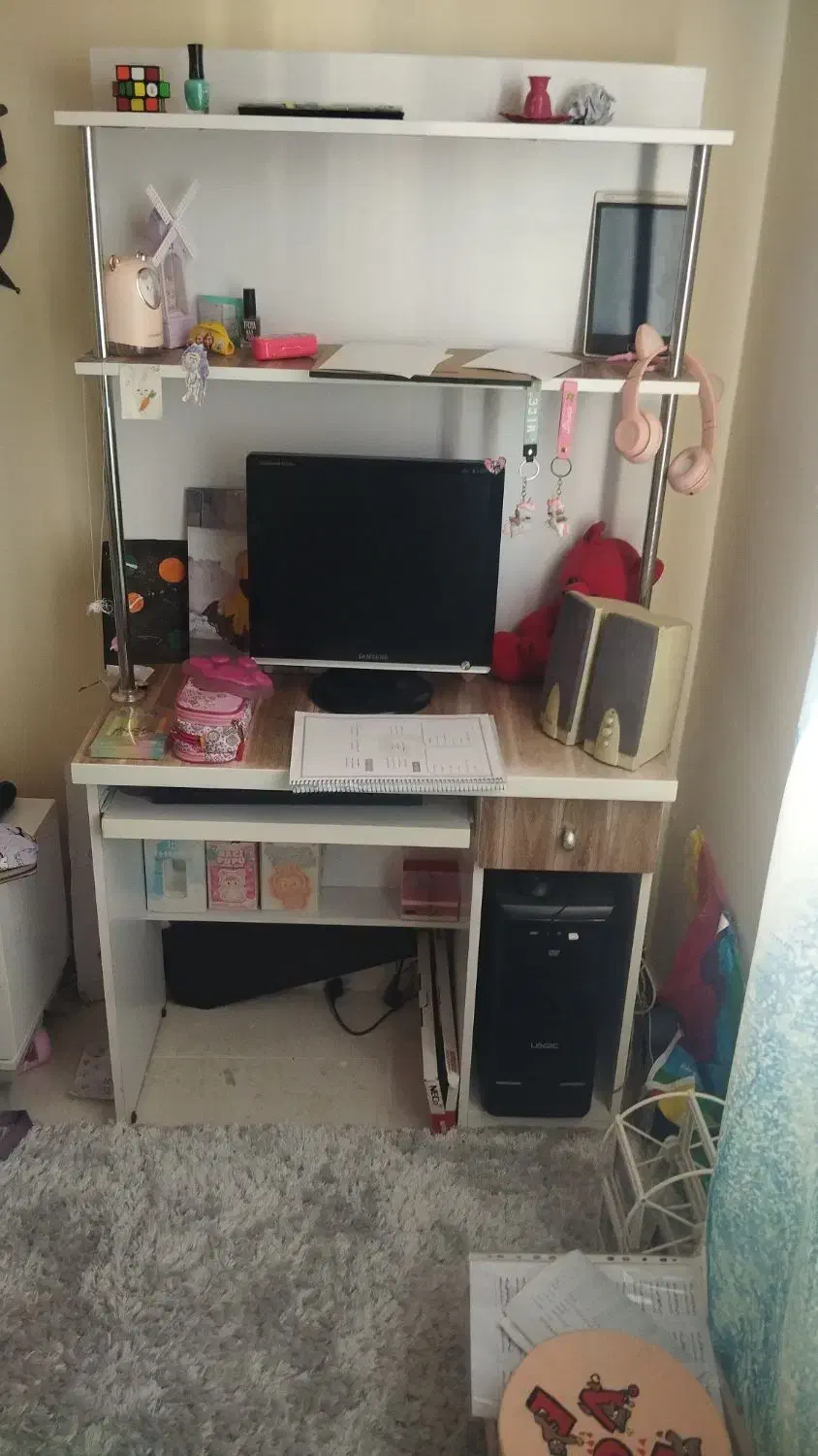 تخت میز تحریر|تخت و سرویس خواب|پرند, فاز ۶|دیوار