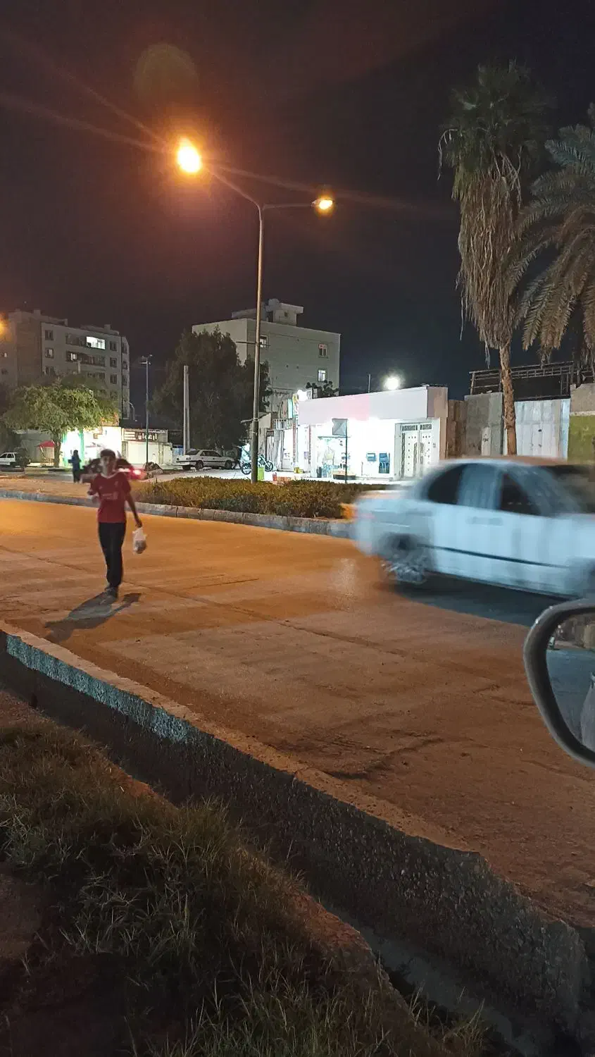 اجاره مغازه ۱۲ متری نایبندشمالی صنف تعمیرگاپاخور|اجارهٔ مغازه و غرفه|بندرعباس, |دیوار