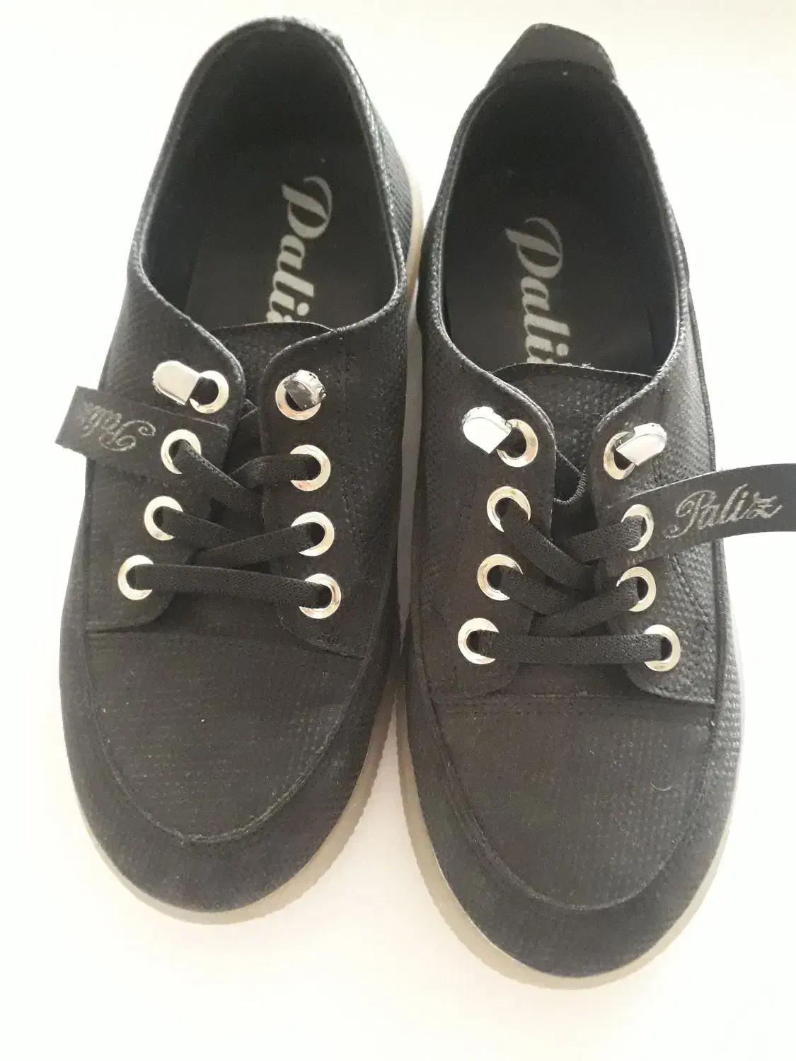 کفش اسپرت سایز 39|کیف، کفش، کمربند|محمدشهر, شهرک چمران|دیوار