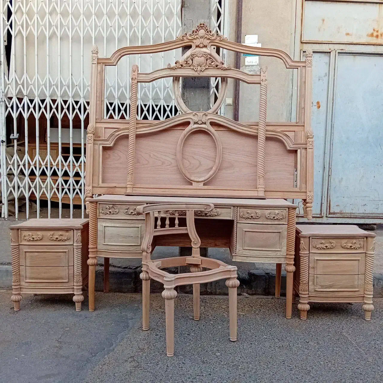 سرویس خواب کاجی چوب سوپر راش|تخت و سرویس خواب|اصفهان, خرم|دیوار