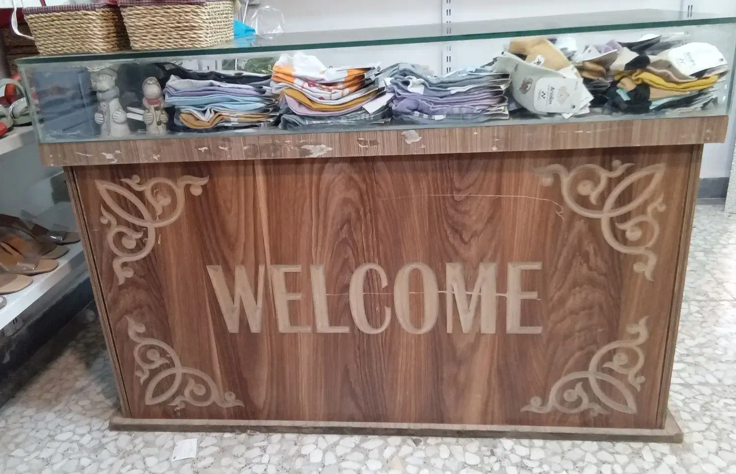 میزپیشخوان  جادار،دارای ۳کشو،|مبلمان اداری|آمل, |دیوار