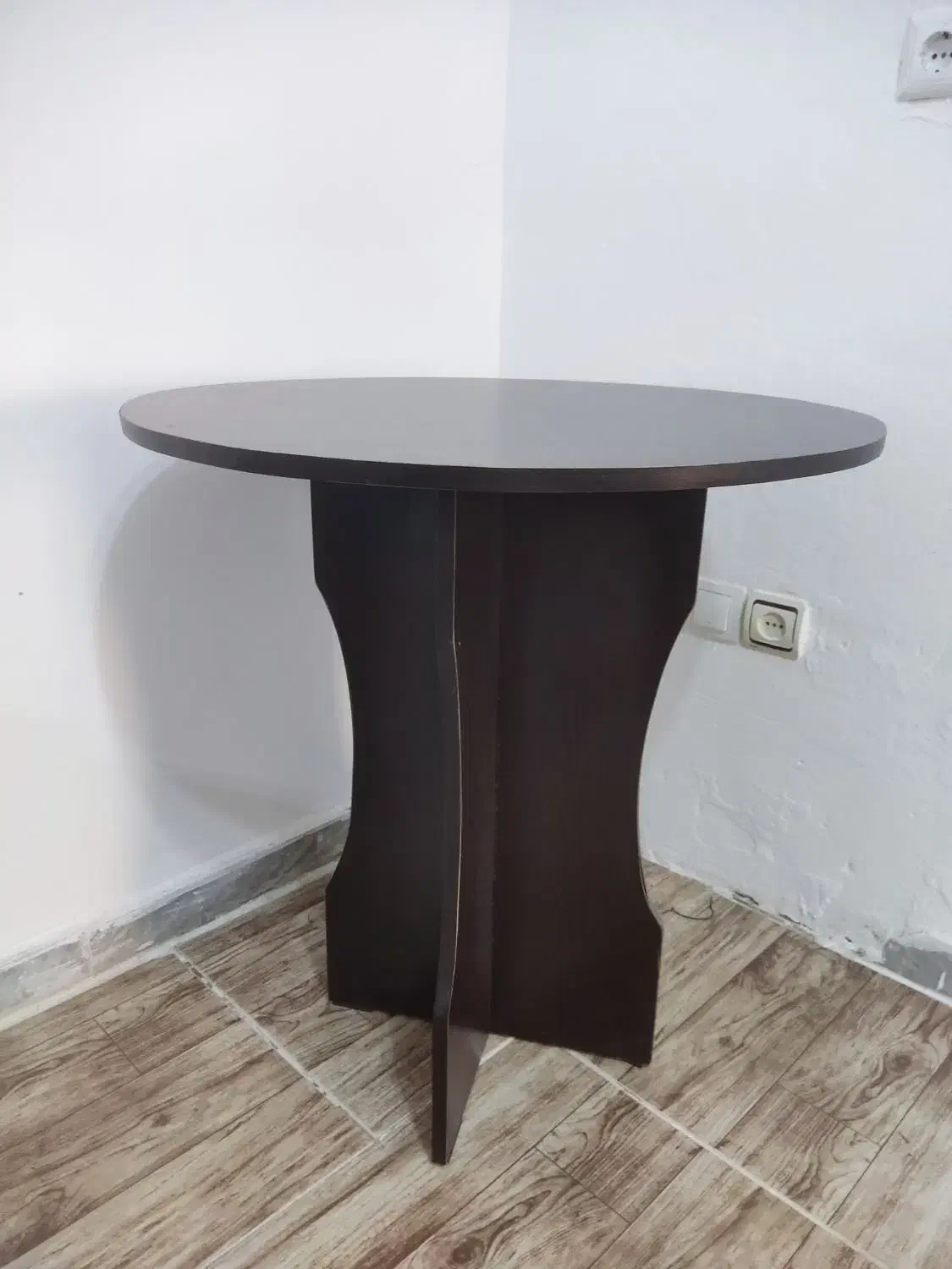 میز خاطره|مبلمان خانگی و میز عسلی|رشت, پل تالشان|دیوار