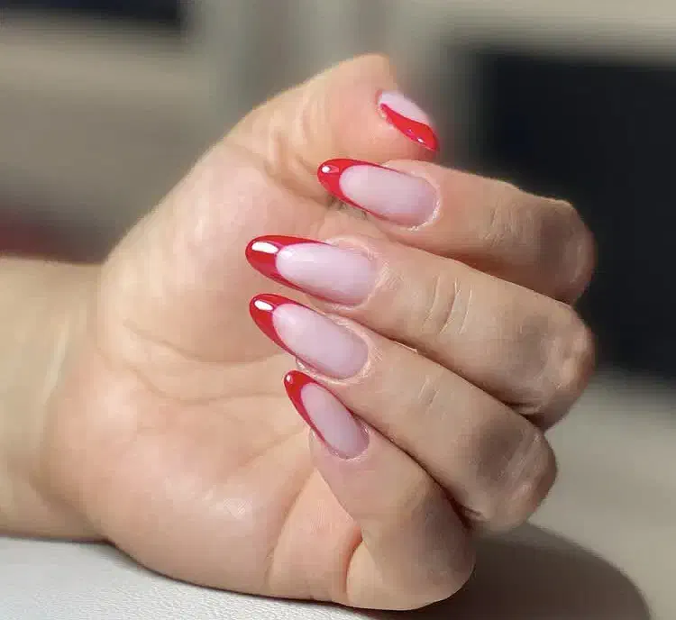 ترمیم ناخن فقط 160با طراحی|خدمات آرایشگری و زیبایی|کرمانشاه, |دیوار