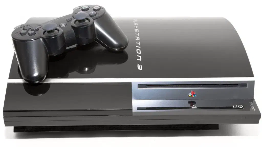 PS3 FAT   همراه با 3 دسته نیازمند تعمیر درتهران|کنسول، بازی ویدئویی و آنلاین|سبزوار, توحیدشهر|دیوار