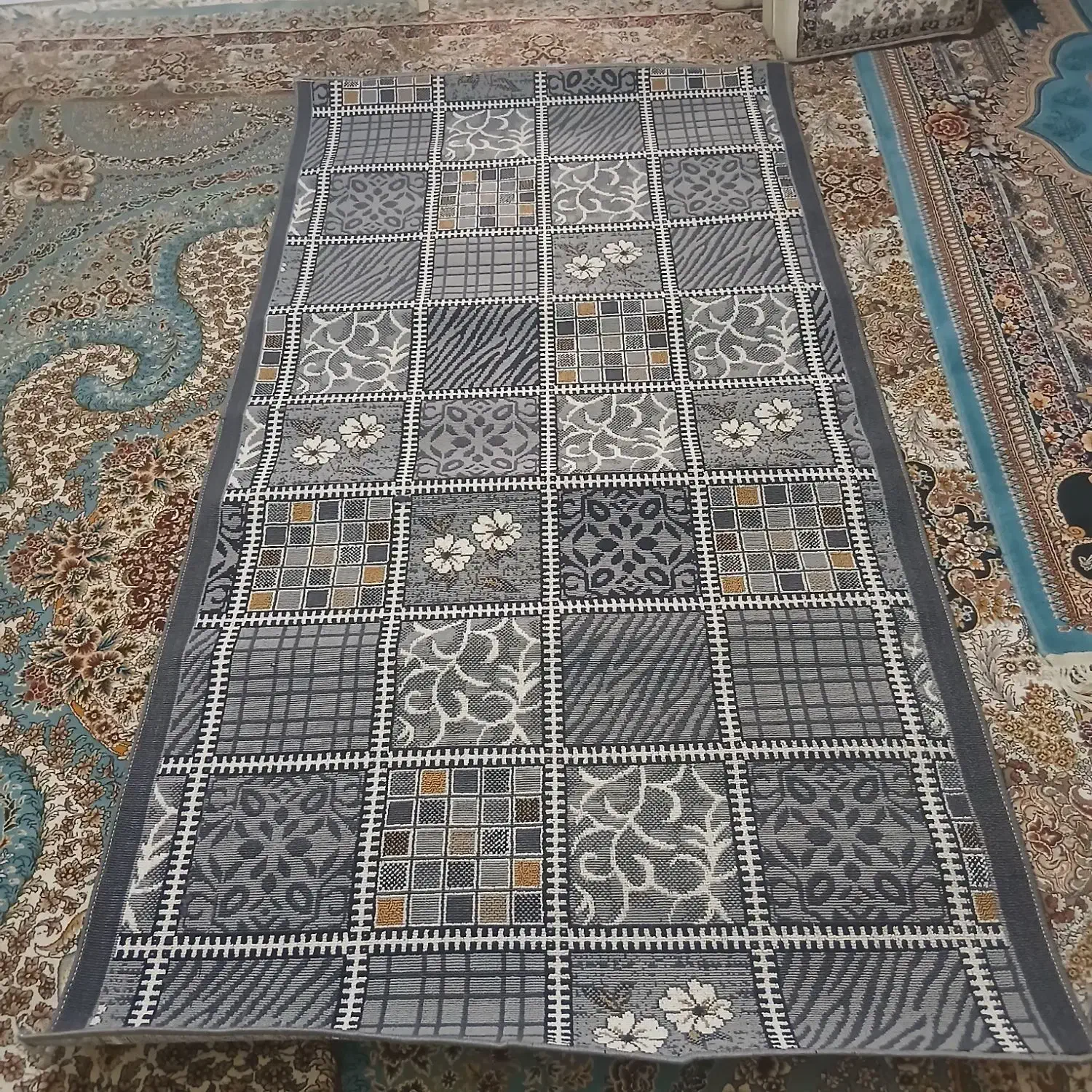 گلیم|گلیم، جاجیم، گبه|کرمانشاه, |دیوار